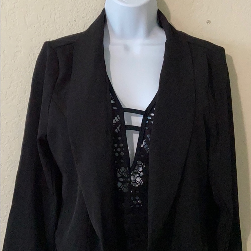 🛑REDUCED🛑Black blazer size large - Picture 1 of 5